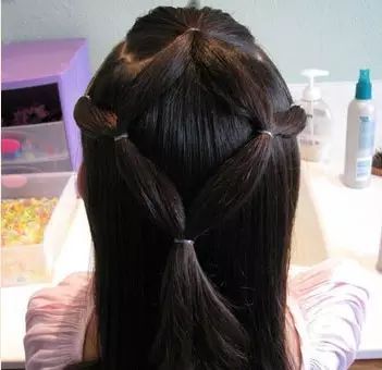 【六一发型】幼儿园女孩创意发型大全,搞定六一演出!