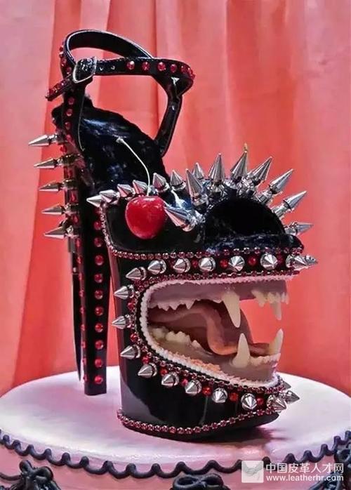 惊掉下巴的奇葩高跟鞋,你一定没见过
