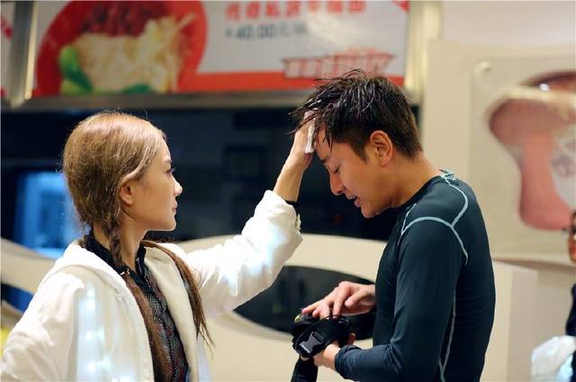 李小璐贾乃亮豪宅,这么好的家,多么幸福的一家