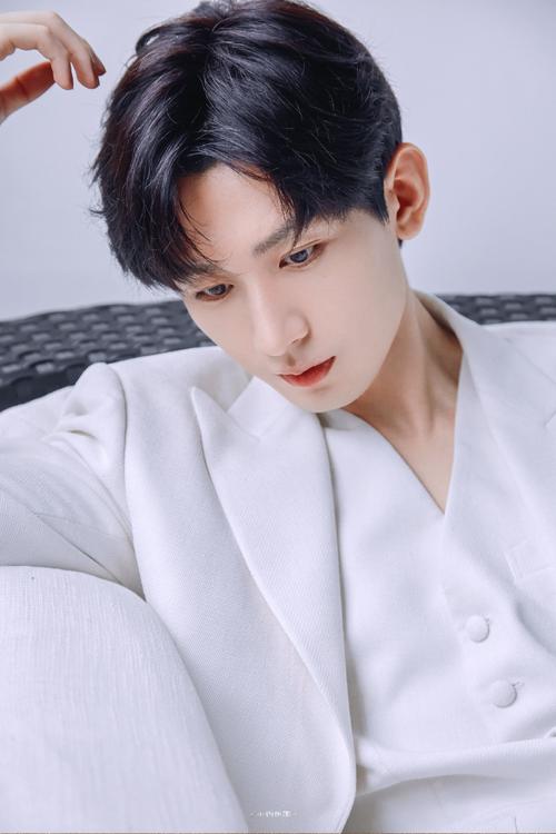 【0605】成毅沉香如屑,成毅唐周,成毅应渊,成毅好帅,成毅.