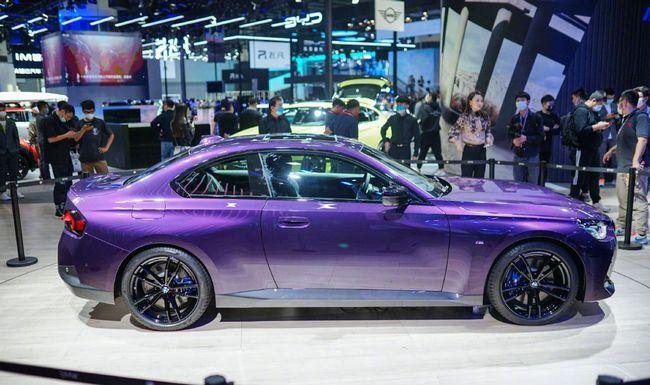 2022款宝马225i m运动曜夜版,20多万进口后驱车