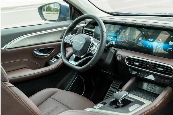 多项舒适性设计捷途x90plus让大家庭欢乐出游