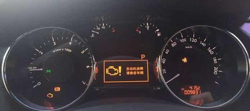 发动机故障标志亮灯故障标志亮灯常见的原因