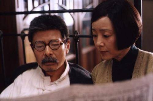 2005年,在电影《鲁迅》中饰演许广平