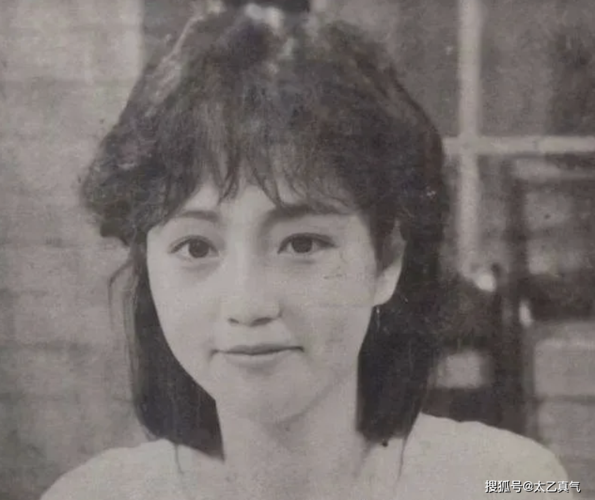 原创苑琼丹有林黛玉的美貌却演石榴姐殷十娘胸痛住院引人担忧