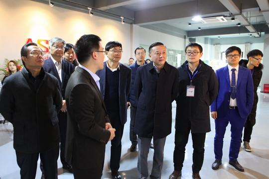 市委常委,宣传部部长,市科教城党工委书记徐光辉为华德ask五星智享