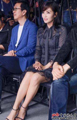 刘涛优雅出席活动2