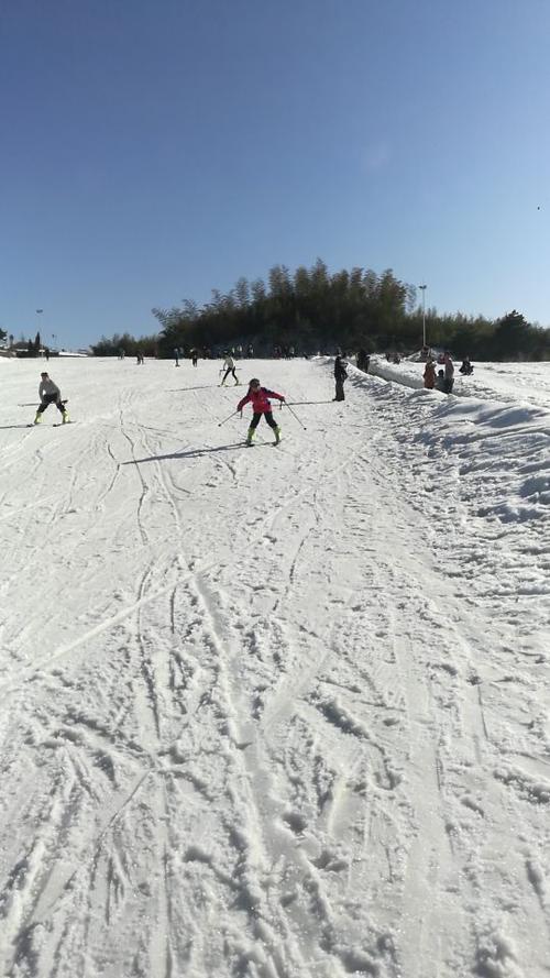 安吉观音堂滑雪场好玩吗,安吉观音堂滑雪场景点怎么样