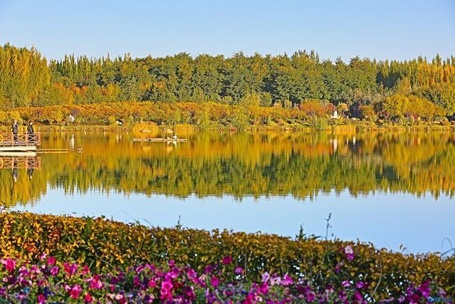 张掖甘州:芦水湾秋景如画