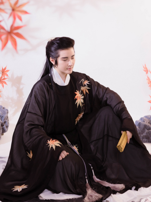 男生想穿汉服不容易?长发,裙装,妆容真的是男生穿汉服的障碍吗