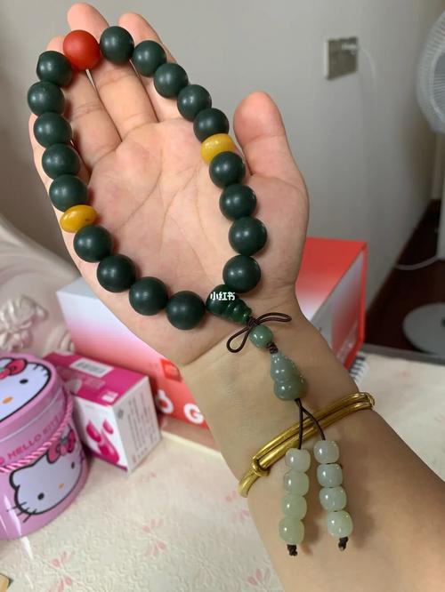 最近买的和田玉手串,收手了以后再不乱买了_手串_和田