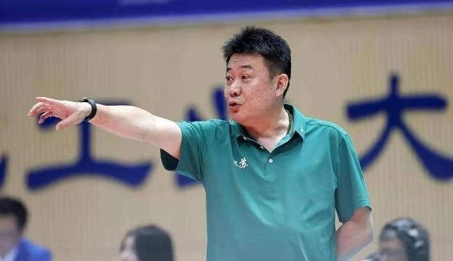 建议将惠若琪纳入教练团队担任助理教练|蔡斌|惠若琪|中国女排_新浪