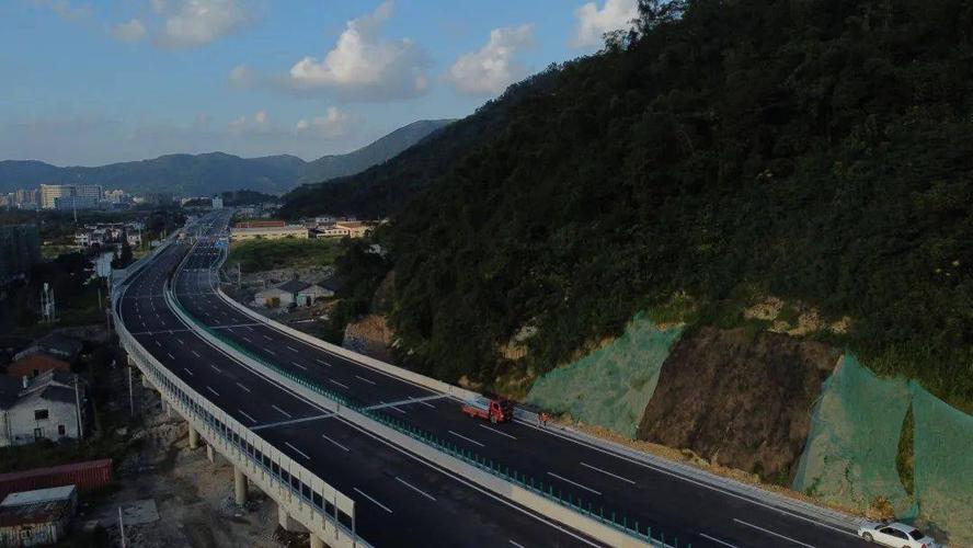 刚刚228国道平阳段正式通车