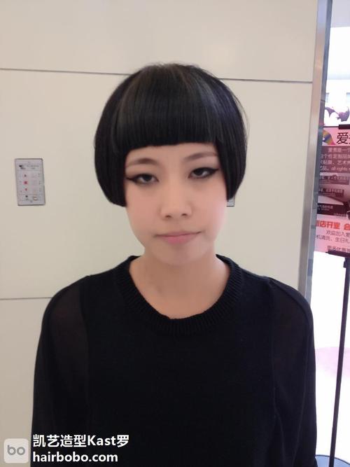 2014 年流行发型短卷发|女生沙宣短发发型图片|女士第