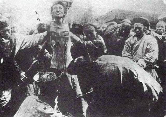 原创面对88个嫔妃2千多宫女,洪秀全想出了数字化管理,史无前例