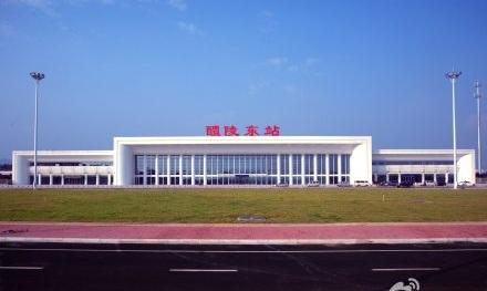 通车后,可实现高铁站与醴陵城区的直接互通,拉近醴陵与长株潭城市群