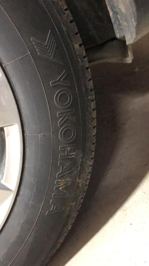 优科豪马(横滨)轮胎 g055 225/65r17 102h yokohama
