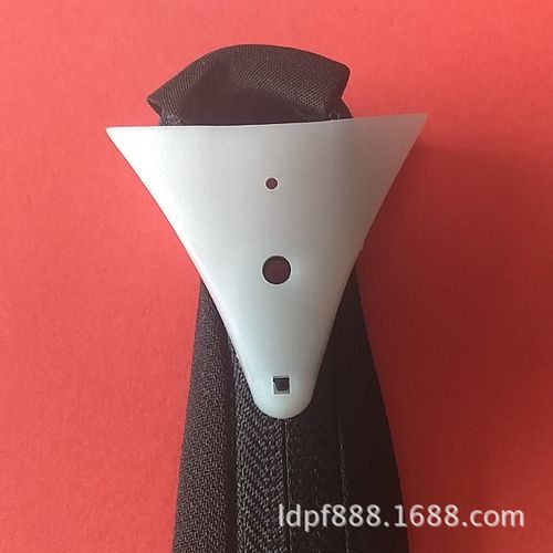 拉链领带塑胶领带三角结卡扣塑料易拉得拉链领带骨架