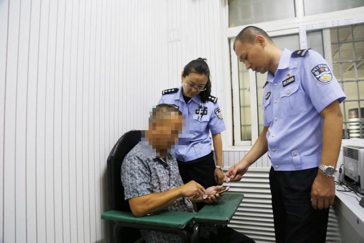半年抓了23个"色狼" 四惠派出所民警:遇"咸猪手"不要