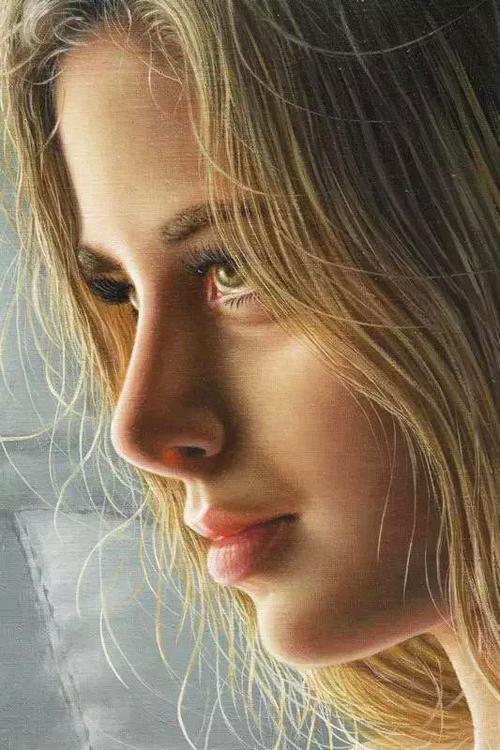 超写实人体油画的纤毫毕现