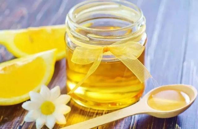 经常喝蜂蜜水,究竟是好还是坏?听听消化科医生怎么说