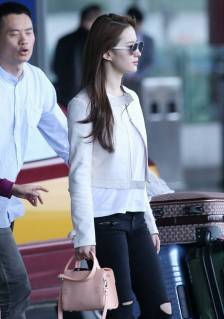 刘亦菲 机场 街拍
