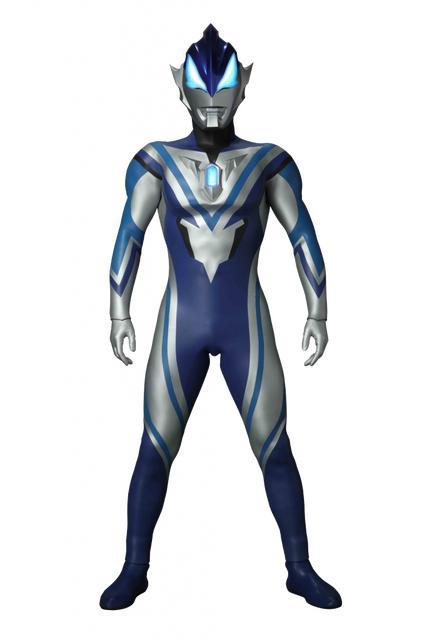 今天给大家介绍一下捷德机敏形态和泽塔起源形态,首先是捷德奥特曼