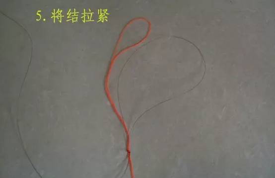 其中的竿稍活结是采用加棉线的绑法,具体图解按步向下看
