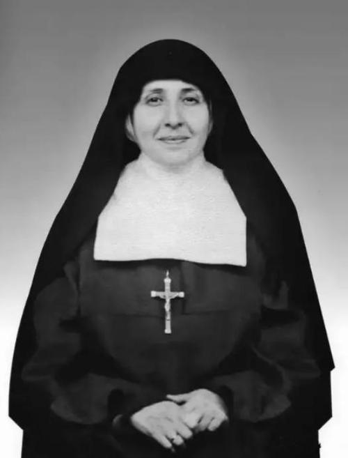 特蕾莎修女:让垂死之人有尊严地死去,受世人尊敬的天使圣人