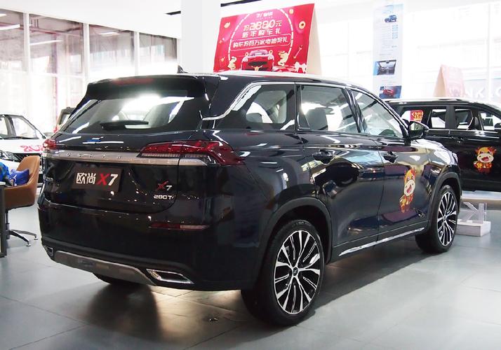 高价值高颜值高配置 2021款长安欧尚x7上市到店实拍