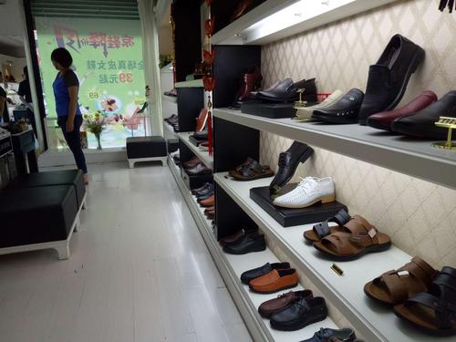兽霸皮鞋专卖店