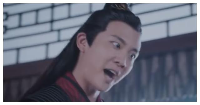 陈情令男团之曾经的杨紫前男友,现在的肥20斤讲相声教导主任温