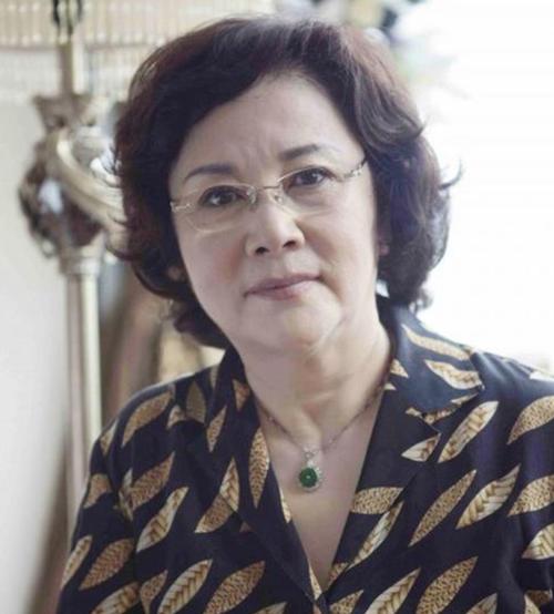 原创1962年央视主持顾永菲服300颗安眠药被抢救7天7夜如今咋样