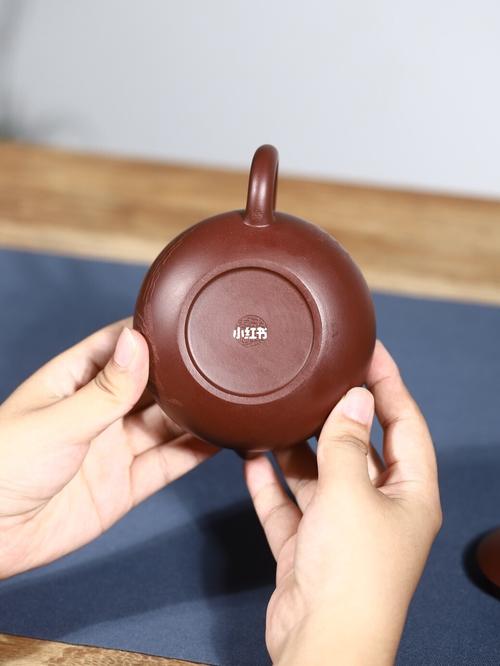 亚箐紫砂壶记: 实力派王燕老师紫朱泥新品【西施-江上