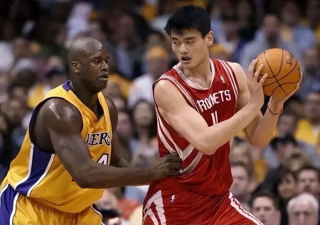 一个全新的cba联赛为国人精彩亮相,也期待着中国篮球在姚明的带领下