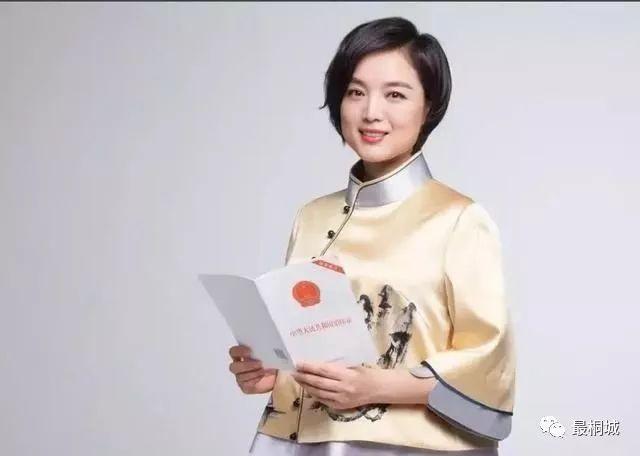 看点|《六尺巷新故事》剧照出炉 白雪演绎硬核"女镇长"