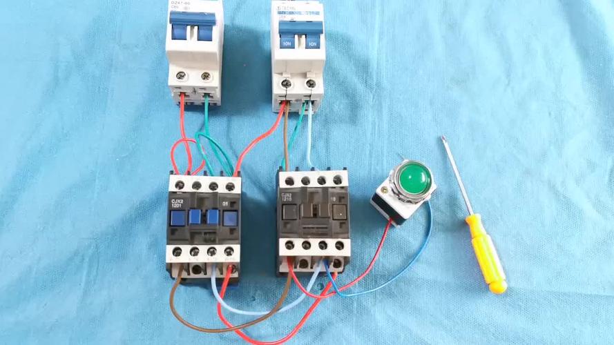 5000元老电工教你双电源自动切换,只要看懂这个电路