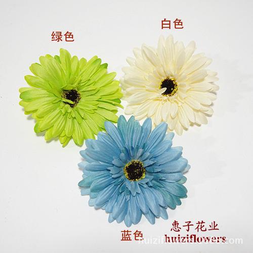 在包装和运输过程中花花难免有挤压变形,亲可以用沸腾水的