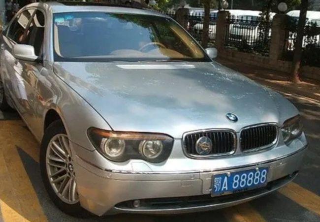 盘一盘各省市的a88888车牌都属于谁?看看什么豪车是最