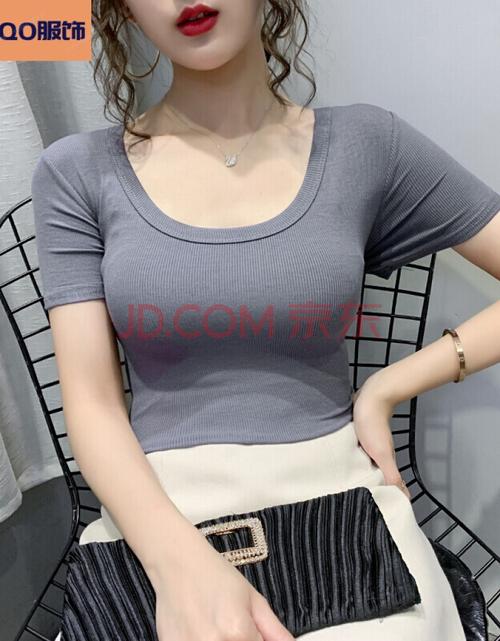 qo圆领低胸大码紧身短袖修身显瘦夏天2020色t恤女装大
