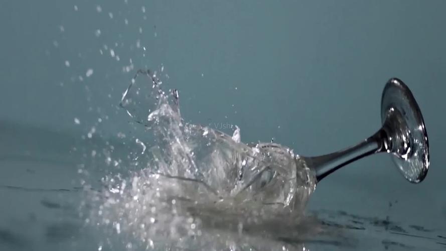 玻璃杯摔碎_1920x1080_高清视频素材下载(编号:)_实拍