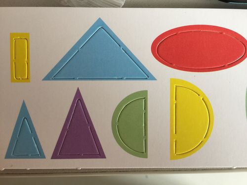 其它 橘子①班～图形重叠 写美篇 通过对比,让幼儿感知圆形,三角形,正