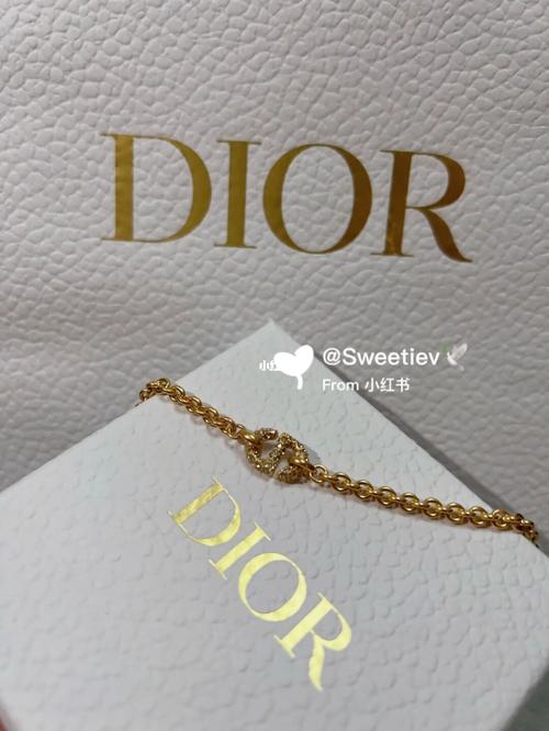 迪奥dior cd logo黄铜金色项链折扣_项链_迪奥怎么样