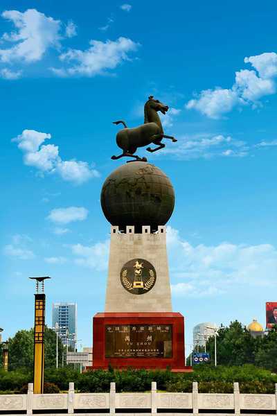 禹州市,简称"钧",古称"夏邑","阳翟","钧州",河南省辖县级市.