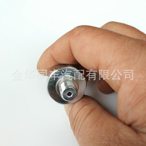 五菱宏光1.4/宏光s/荣光1.5s等机油感应塞机油塞机油