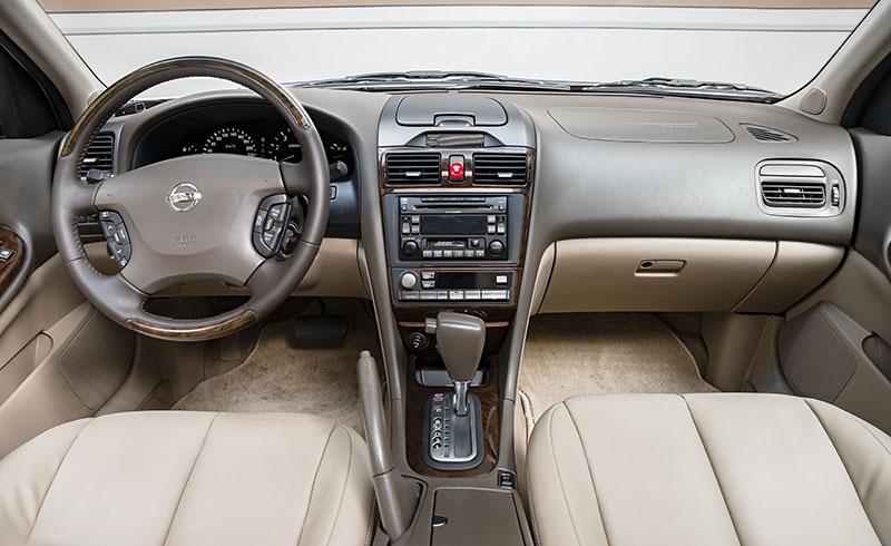 澳康达日产风度a33内饰