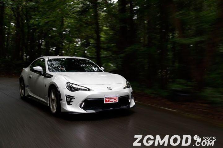 丰田原装改装trd款86