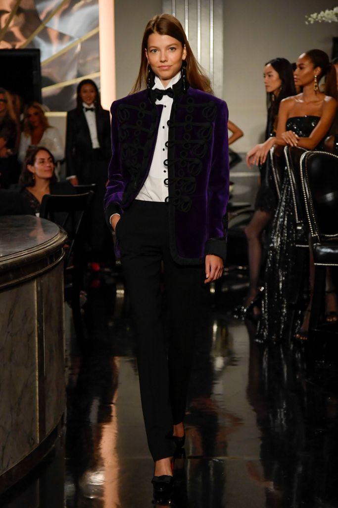 ralphlauren2019秋冬时装秀黑色燕尾服演绎20年代复古美