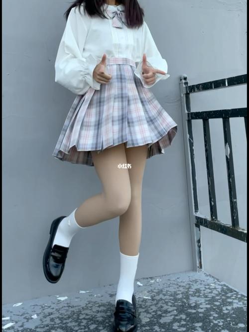 jk变装_jk制服_变装_上衣_格子裙_jk_时尚_穿搭_整体
