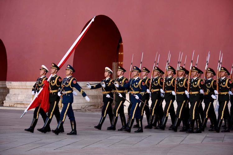 2018年1月1日天安门广场升国旗仪式,全新亮相的中国人民解放军仪仗队!